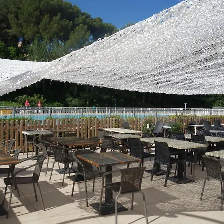 Le Luberon Loisirs Διαμέρισμα *